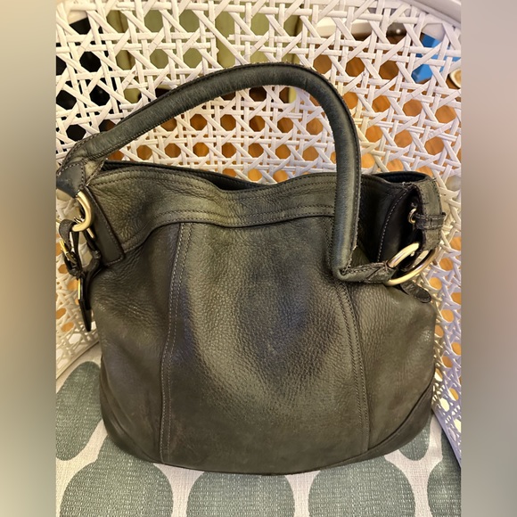 Olive green Prada bag - Picture 4 of 8